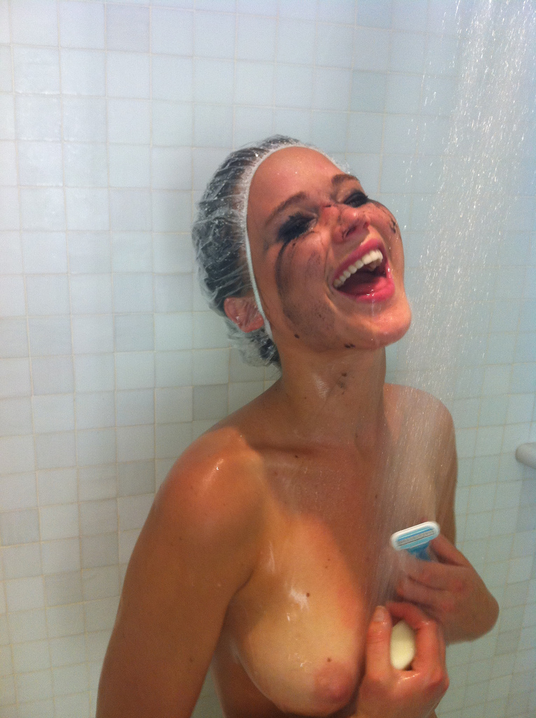 Jennifer Lawrence nude
