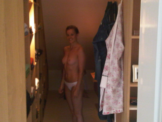 Susie Wolff nude