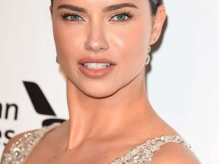 Adriana Lima nude Adriana Lima nude