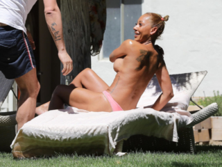 Melanie-Brown-Sexy-Topless-TheFappeningBlog-33