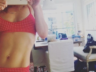 Kate Hudson nude