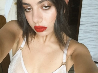 Charli XCX nude