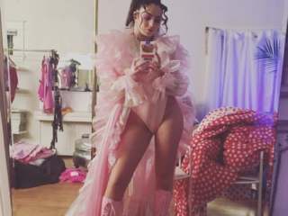Charli XCX nude