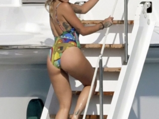 Rita Ora nude Rita Ora nude
