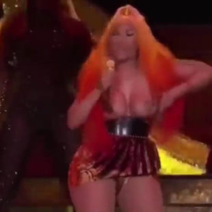 Nicki Minaj Nipple Slip Oops During Performance