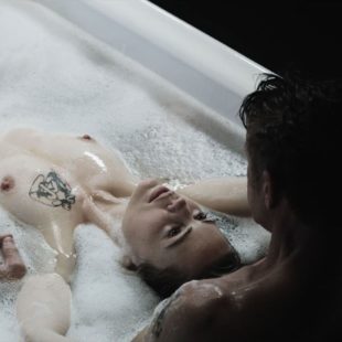 Melissa George Nude Movie Scenes And See Through Pics