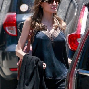 Angelina Jolie Paparazzi Pokies Outdoors Photos